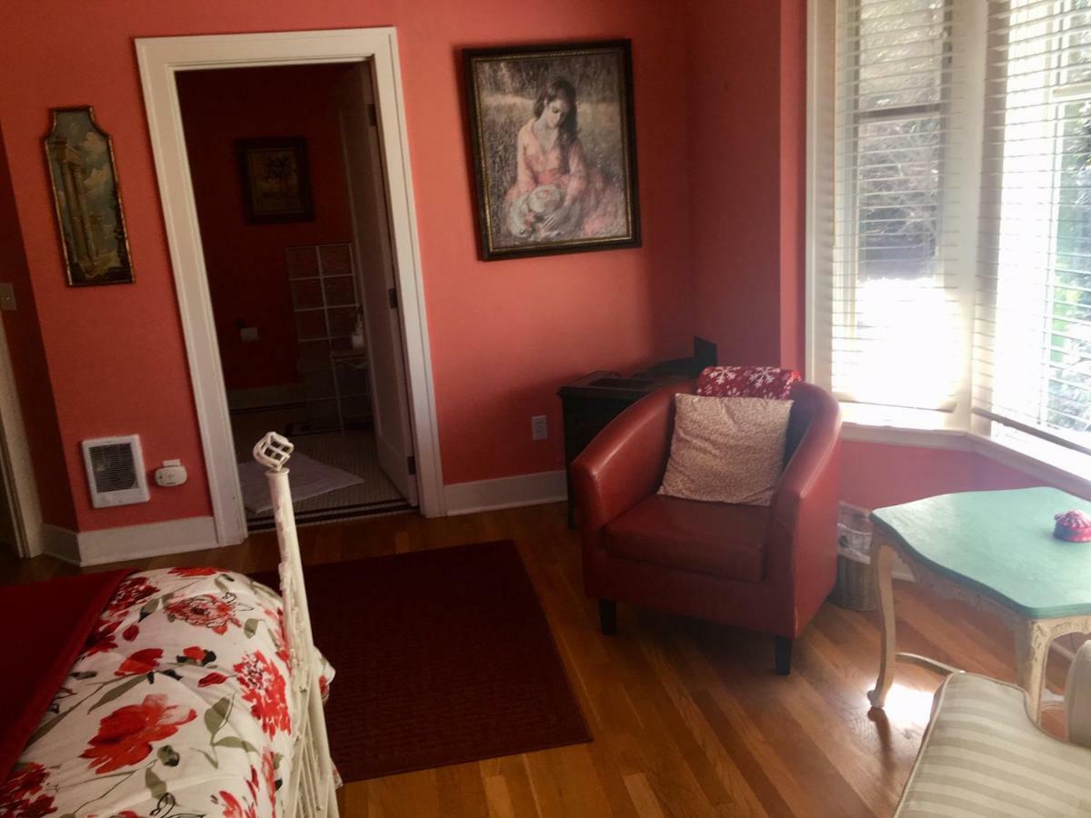 The Villa Bed & Breakfast (Adults Only) Tacoma Chambre photo