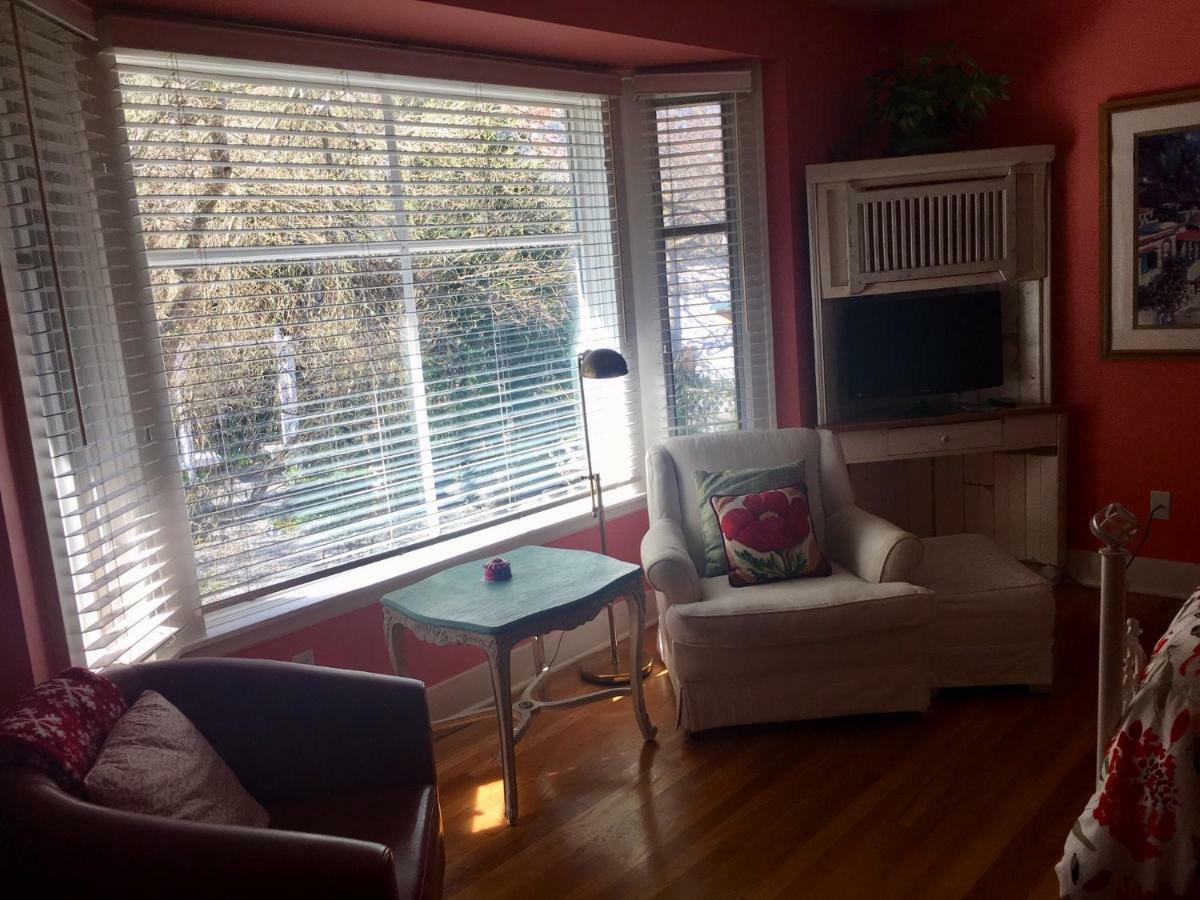 The Villa Bed & Breakfast (Adults Only) Tacoma Chambre photo