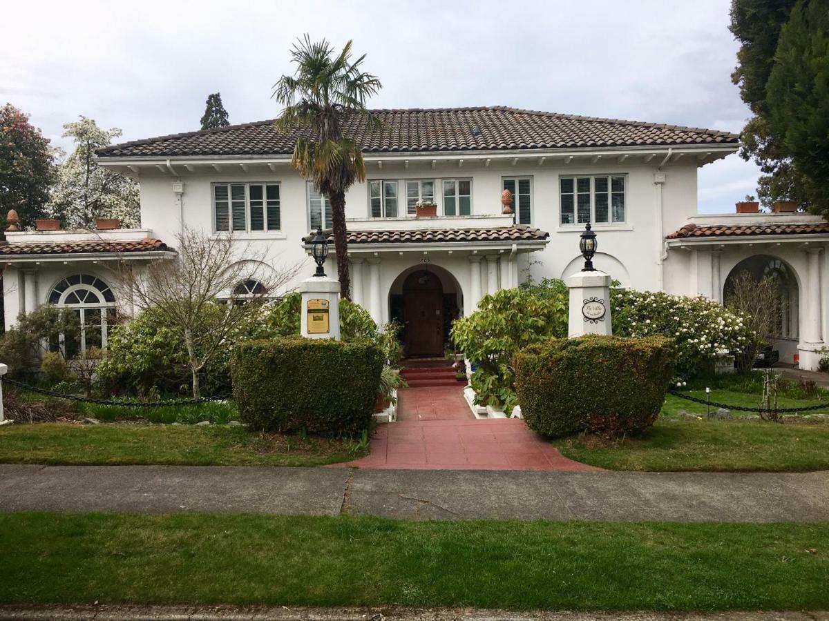 The Villa Bed & Breakfast (Adults Only) Tacoma Extérieur photo