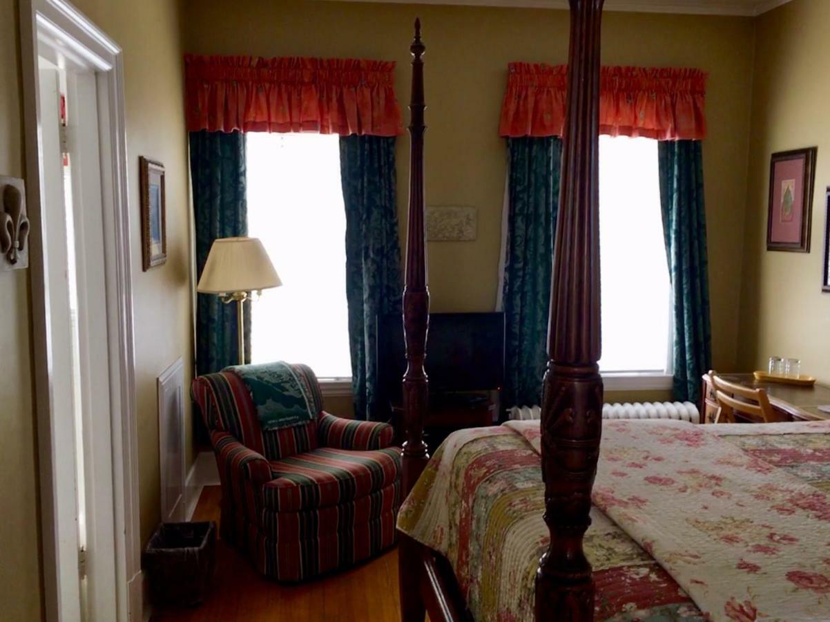 The Villa Bed & Breakfast (Adults Only) Tacoma Chambre photo